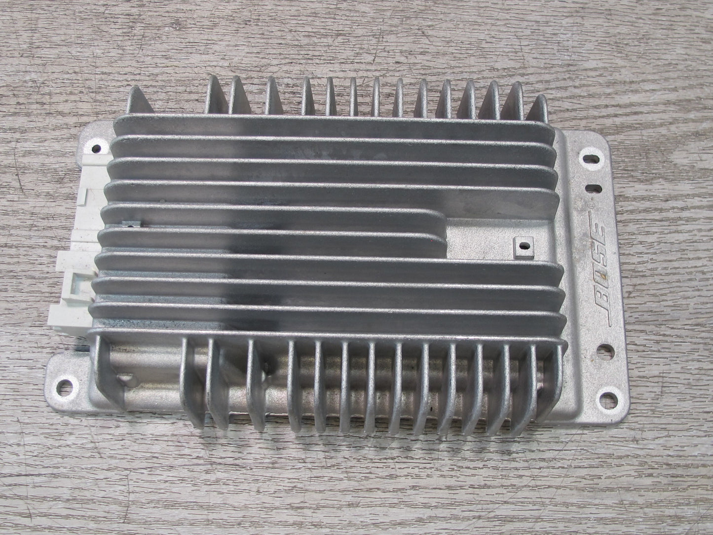 2005-2007 Hummer H2 Bose Radio Audio Amplifier AMP 15267753