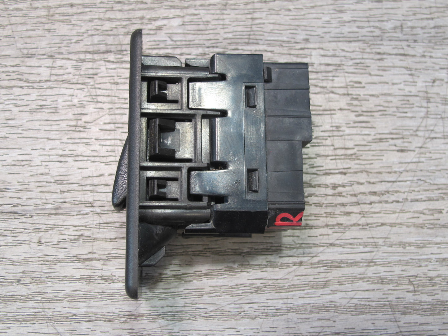 2003-2007 Hummer H2 Rear Right Door Window Switch 15093146