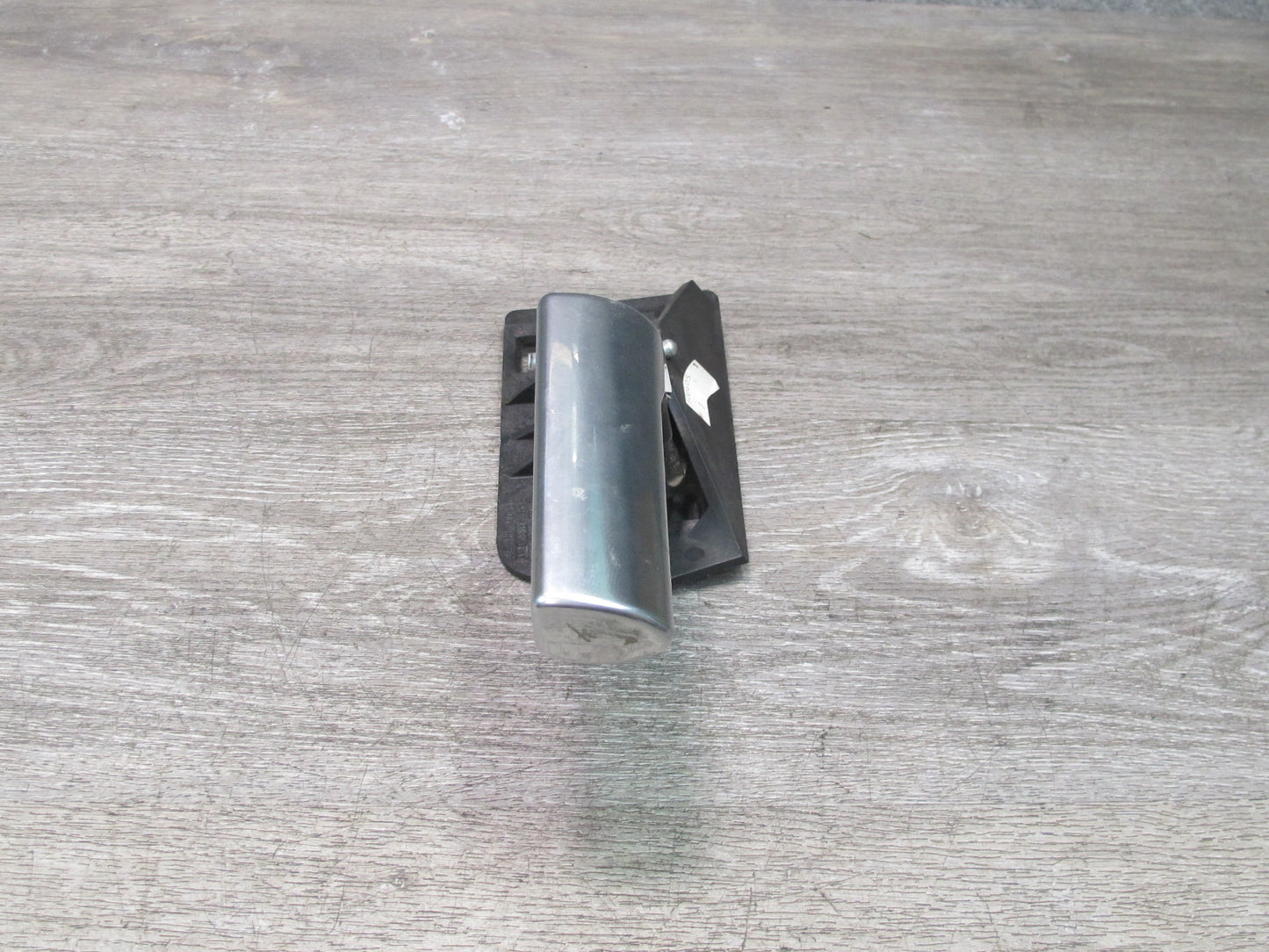 2003-2007 Hummer H2 Front or Rear Right Door Interior Chrome Handle