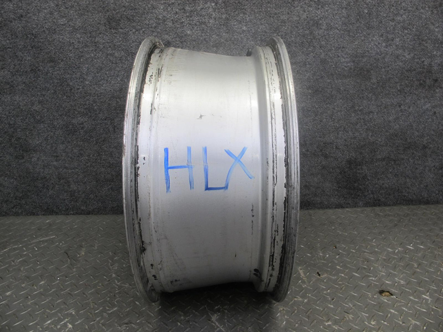 2003-2005 Lexus UZJ100L LX470 Factory 18" R18 Alloy Wheel Rim 18x8J ET60
