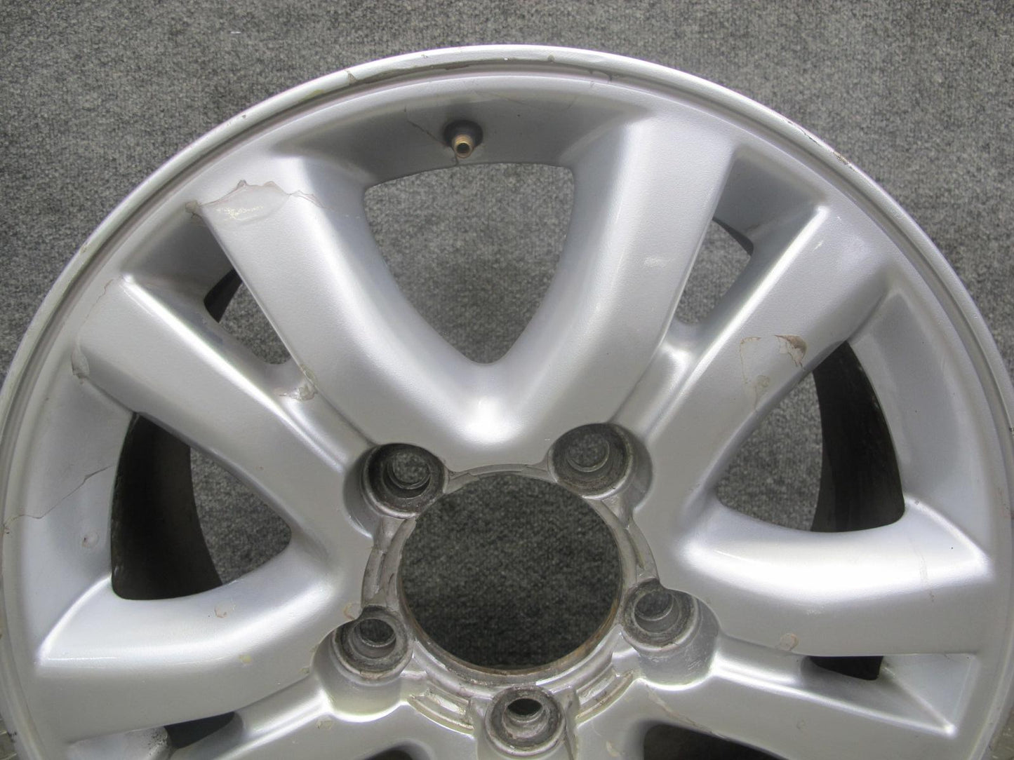 2003-2005 Lexus UZJ100L LX470 Factory 18" R18 Alloy Wheel Rim 18x8J ET60