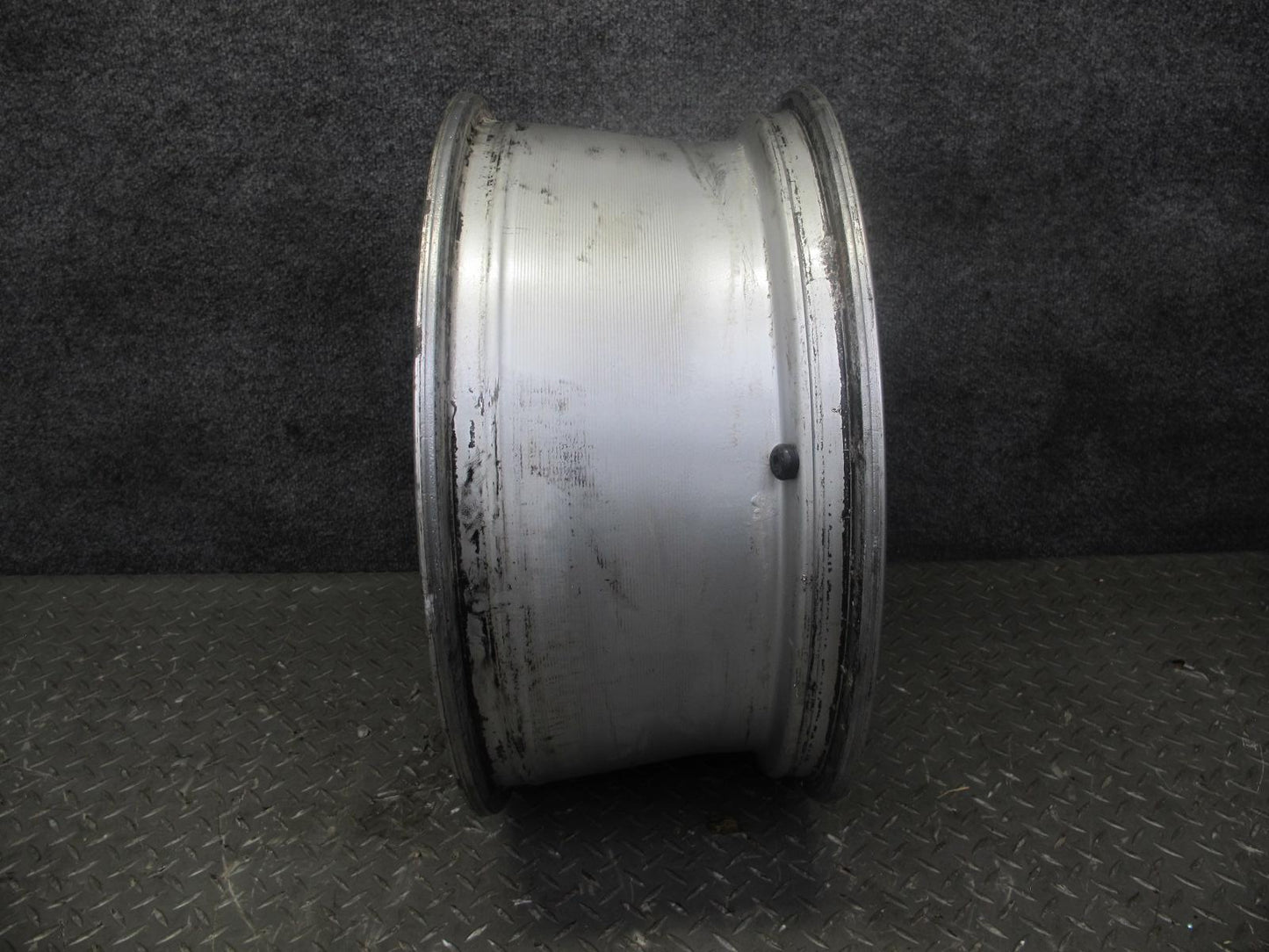 2003-2005 Lexus UZJ100L LX470 Factory 18" R18 Alloy Wheel Rim 18x8J ET60