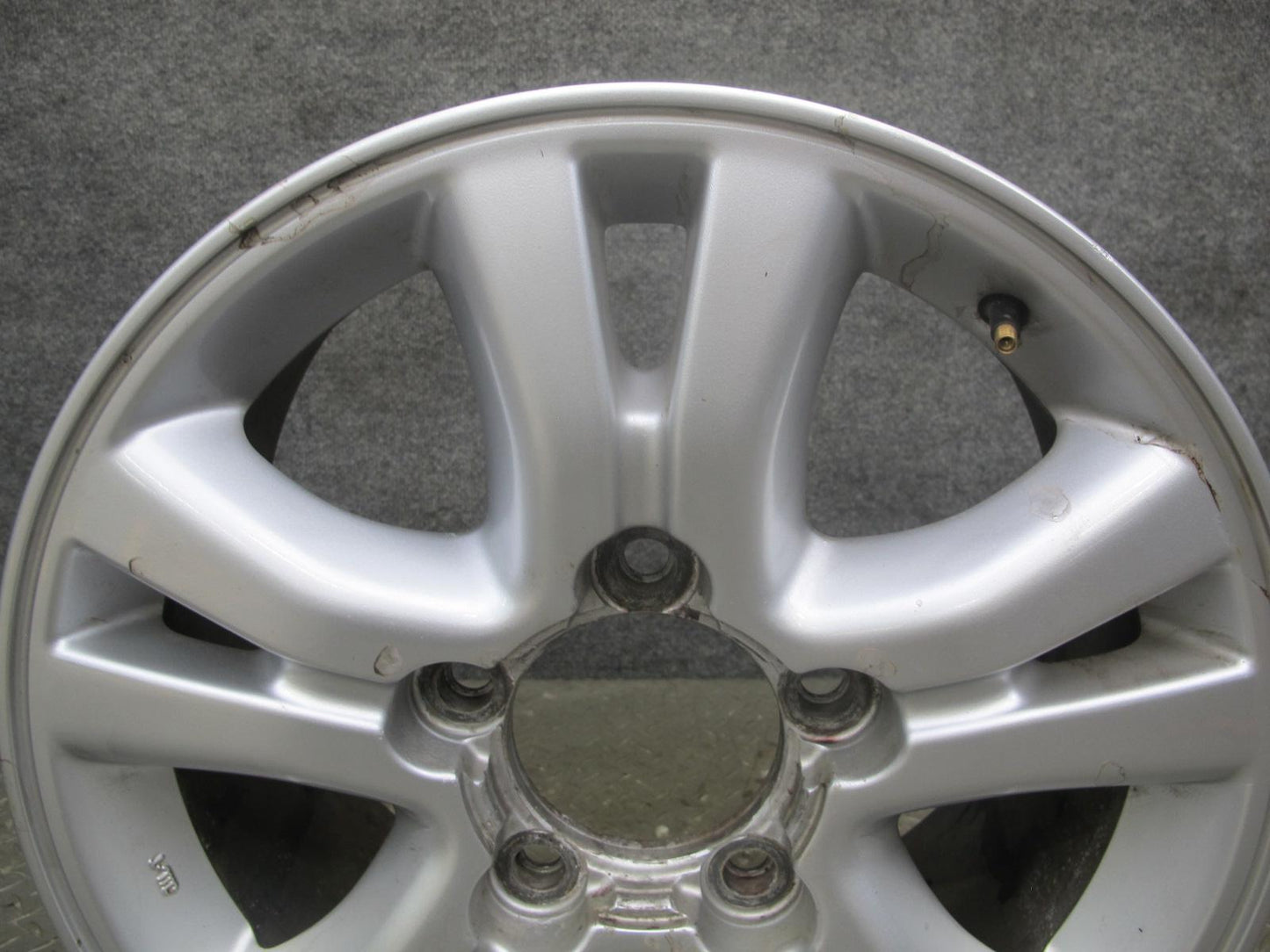 2003-2005 Lexus UZJ100L LX470 Factory 18" R18 Alloy Wheel Rim 18x8J ET60