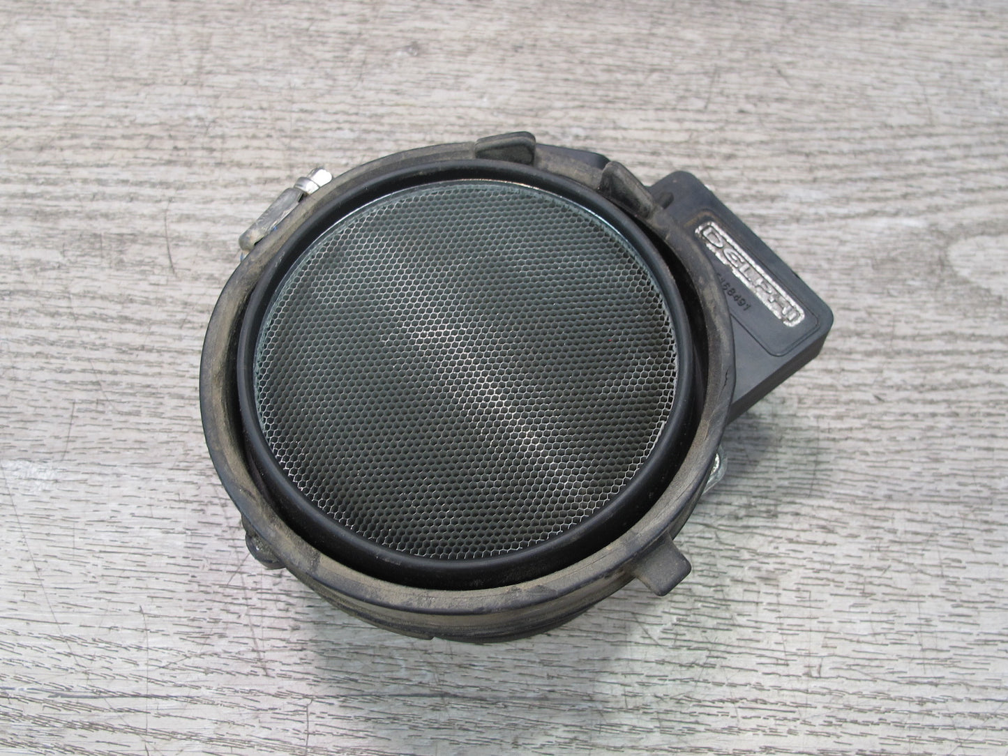 2003-2007 Hummer H2 Air Intake Mass Air Flow Meter MAF Sensor 25168491