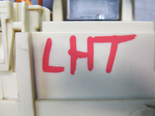 2003-2007 Hummer H2 Dashboard Fuse Relay Junction Box 15266958