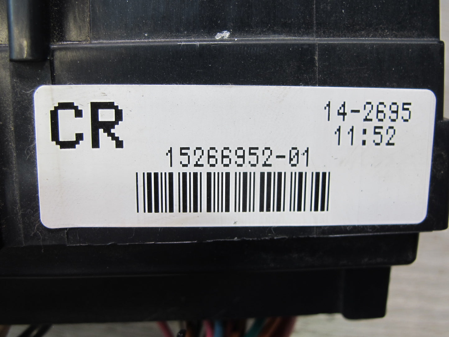 2005-2007 Hummer H2 Dash Cabin Interior Junction Fuse Relay Box 15266952