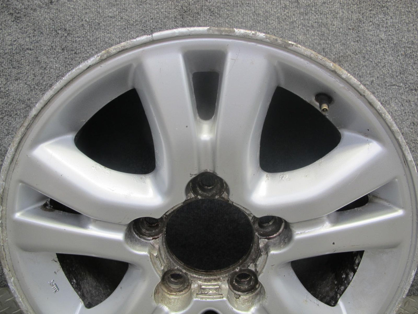 2003-2005 Lexus UZJ100L LX470 Factory 18" R18 Alloy Wheel Rim 18x8J ET60
