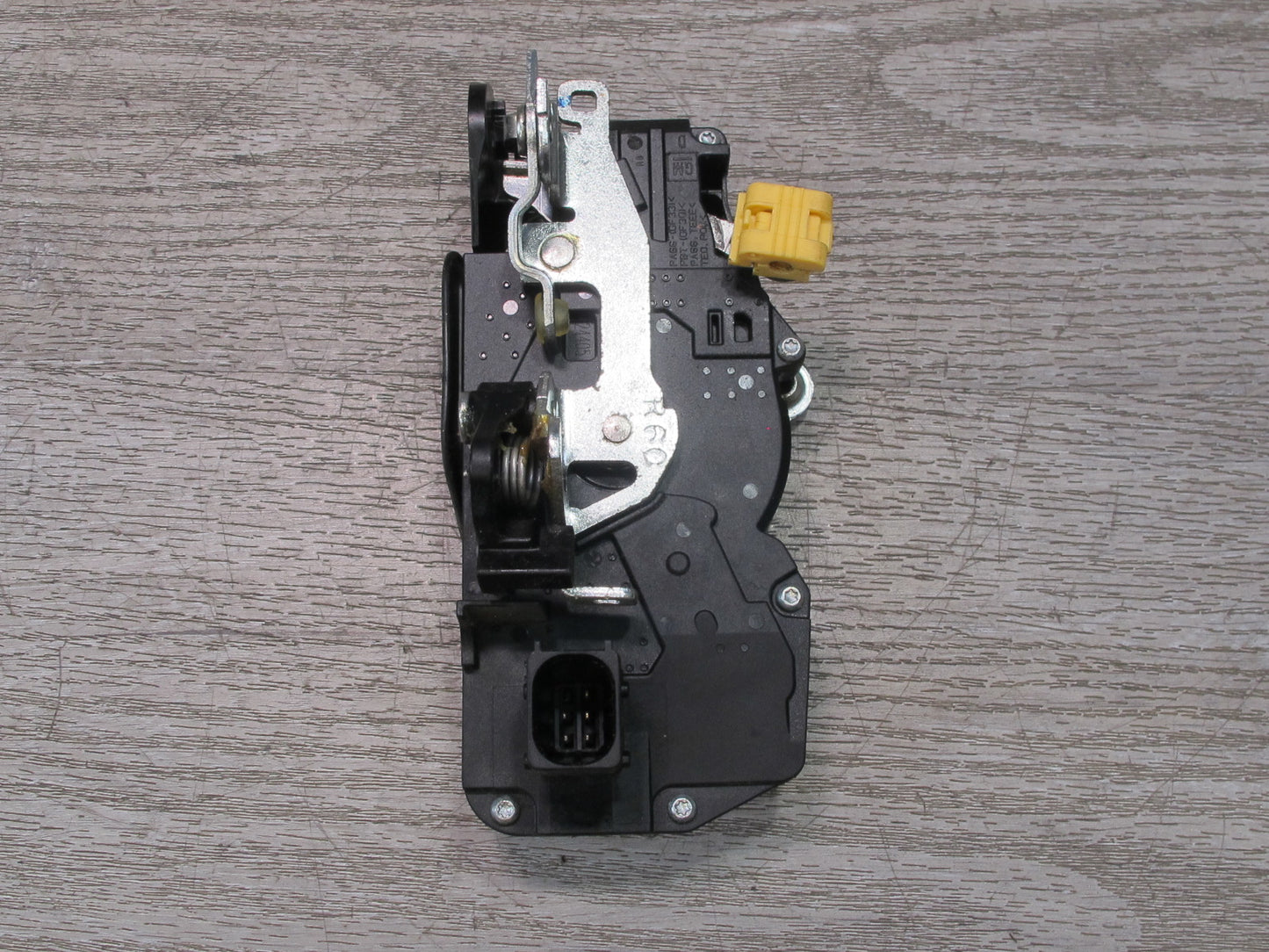 2006-2007 Hummer H2 Front Right Door Lock Latch Actuator 15277648