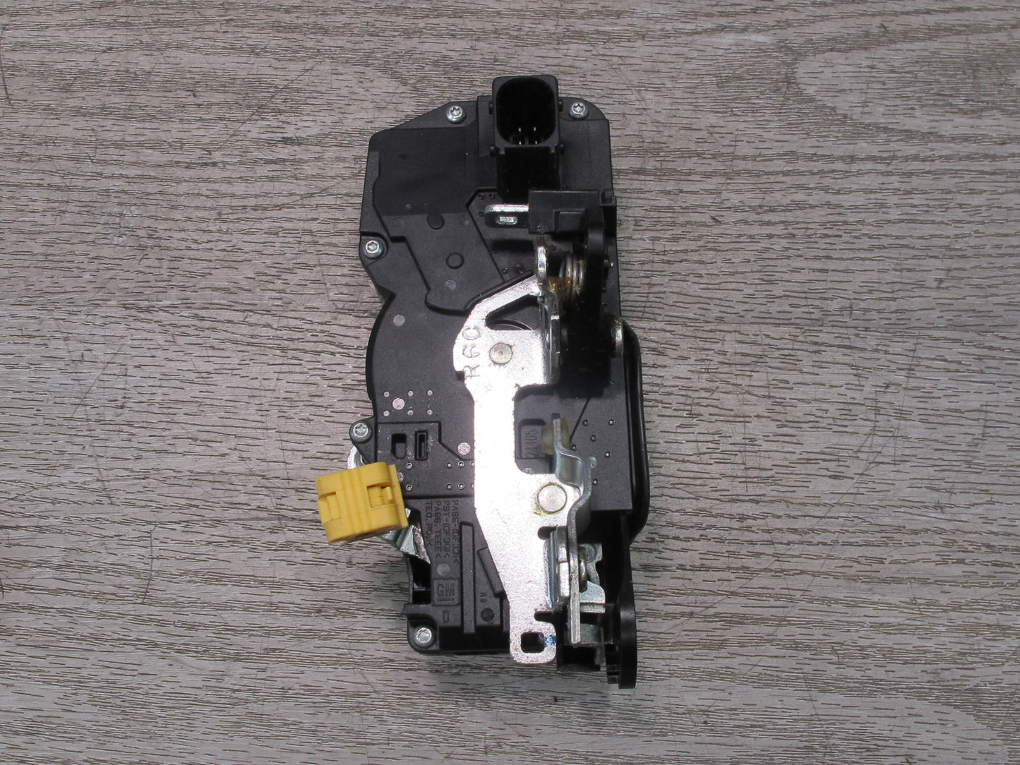 2006-2007 Hummer H2 Front Right Door Lock Latch Actuator 15277648