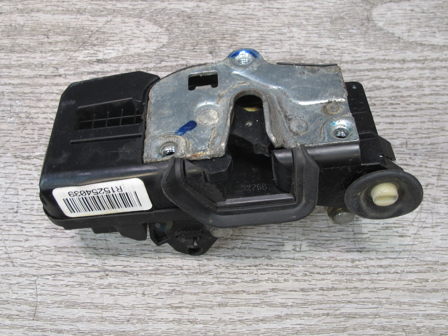 2003-2007 Hummer H2 Rear Right Door Lock Latch Actuator 15254039