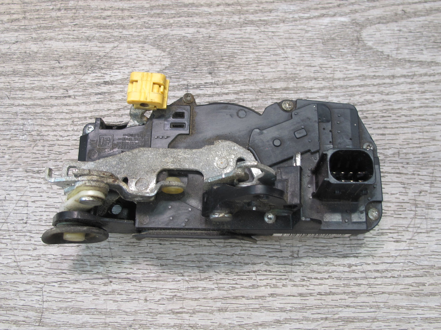 2003-2007 Hummer H2 Rear Right Door Lock Latch Actuator 15254039