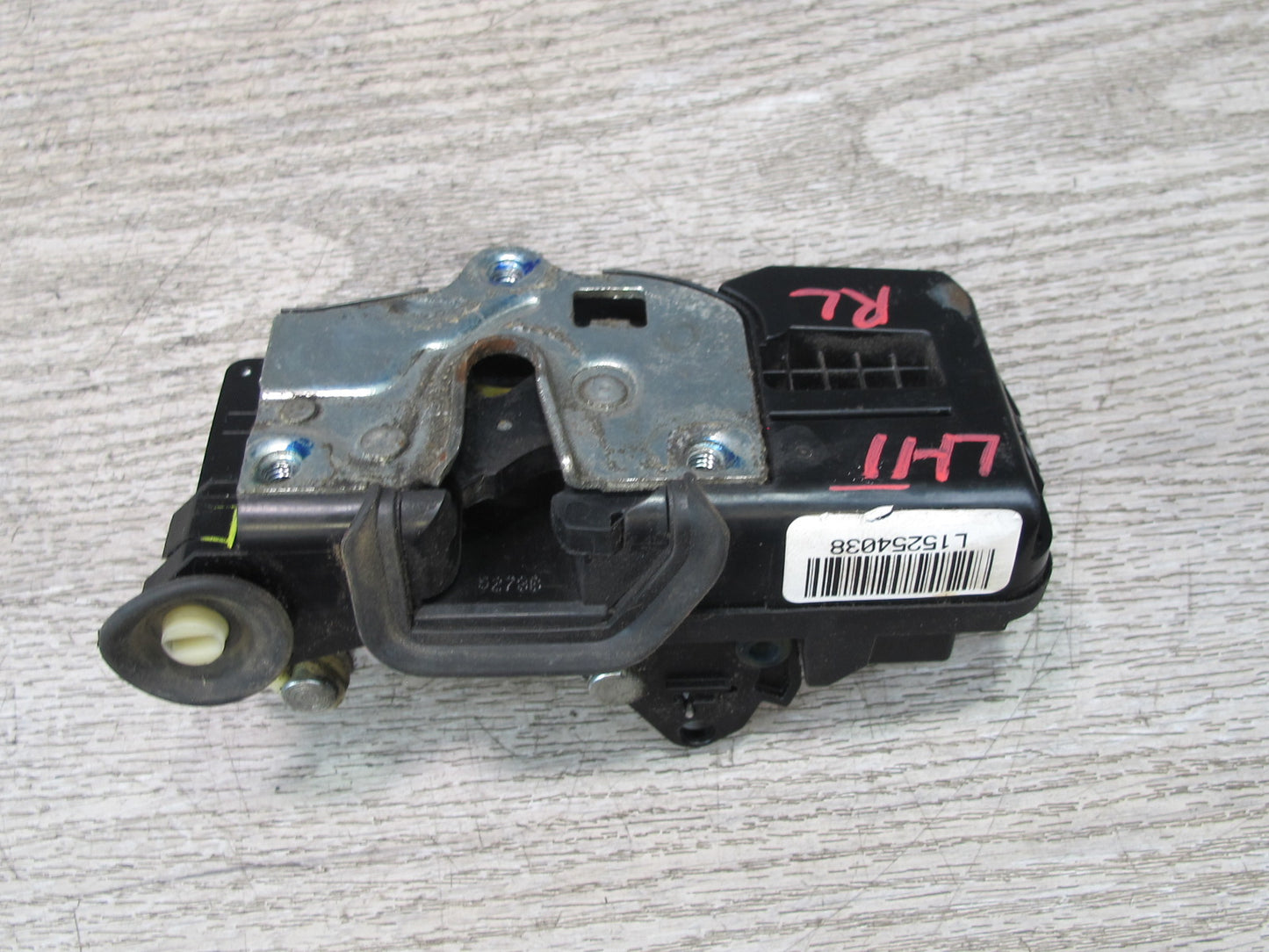 2003-2007 Hummer H2 Rear Left Door Lock Latch Actuator 15254038