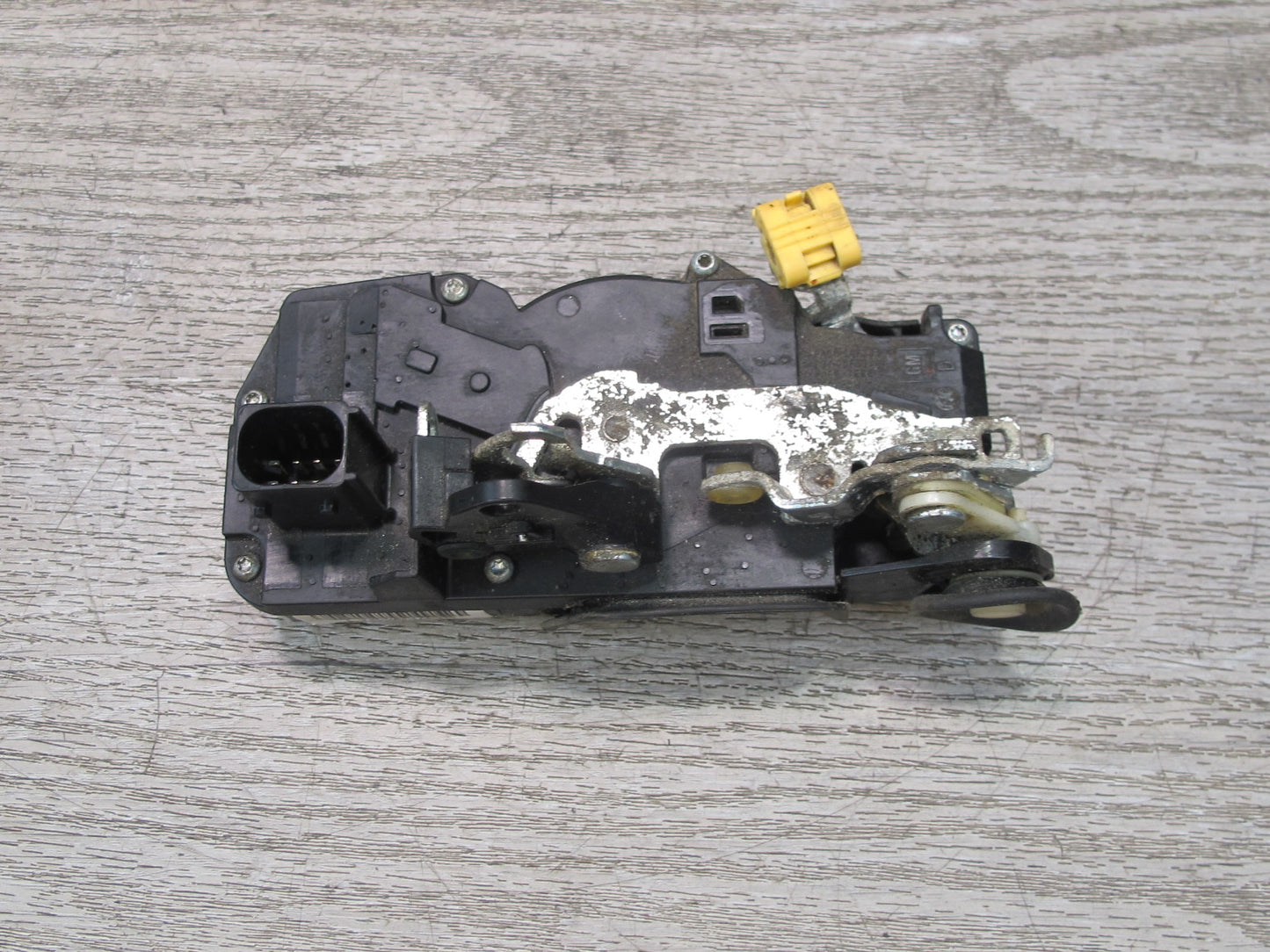 2003-2007 Hummer H2 Rear Left Door Lock Latch Actuator 15254038