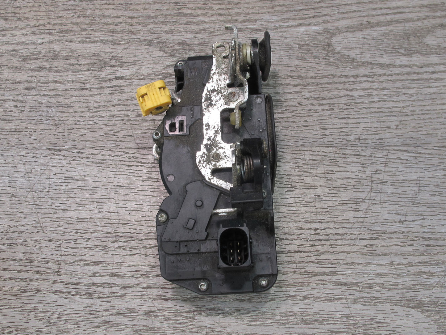 2003-2007 Hummer H2 Rear Left Door Lock Latch Actuator 15254038