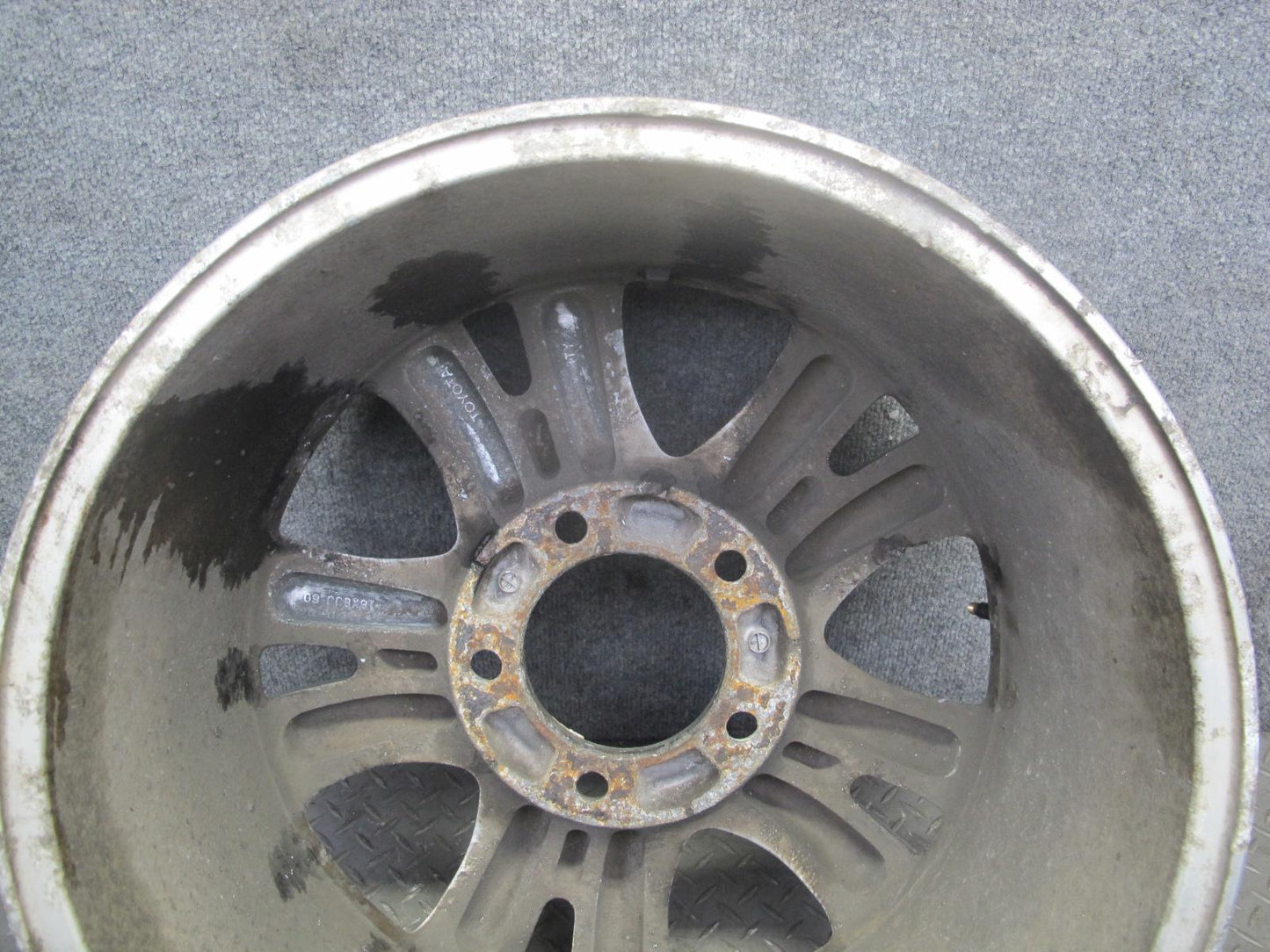 2003-2005 Lexus UZJ100L LX470 Factory 18" R18 Alloy Wheel Rim 18x8J ET60