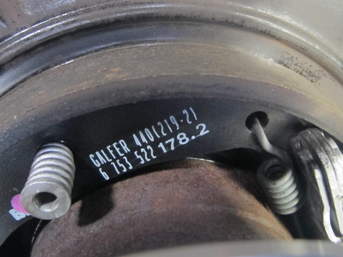 03-08 BMW E85 Z4 RWD Rear Right Spindle Knuckle Trailing Arm Hub Bearing 96K OEM