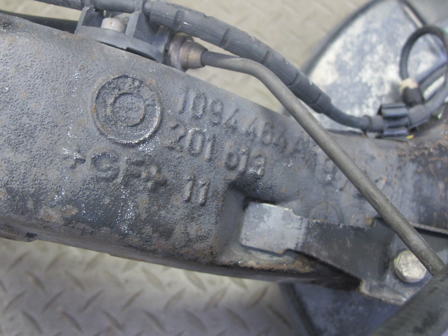 03-08 BMW E85 Z4 RWD Rear Right Spindle Knuckle Trailing Arm Hub Bearing 96K OEM