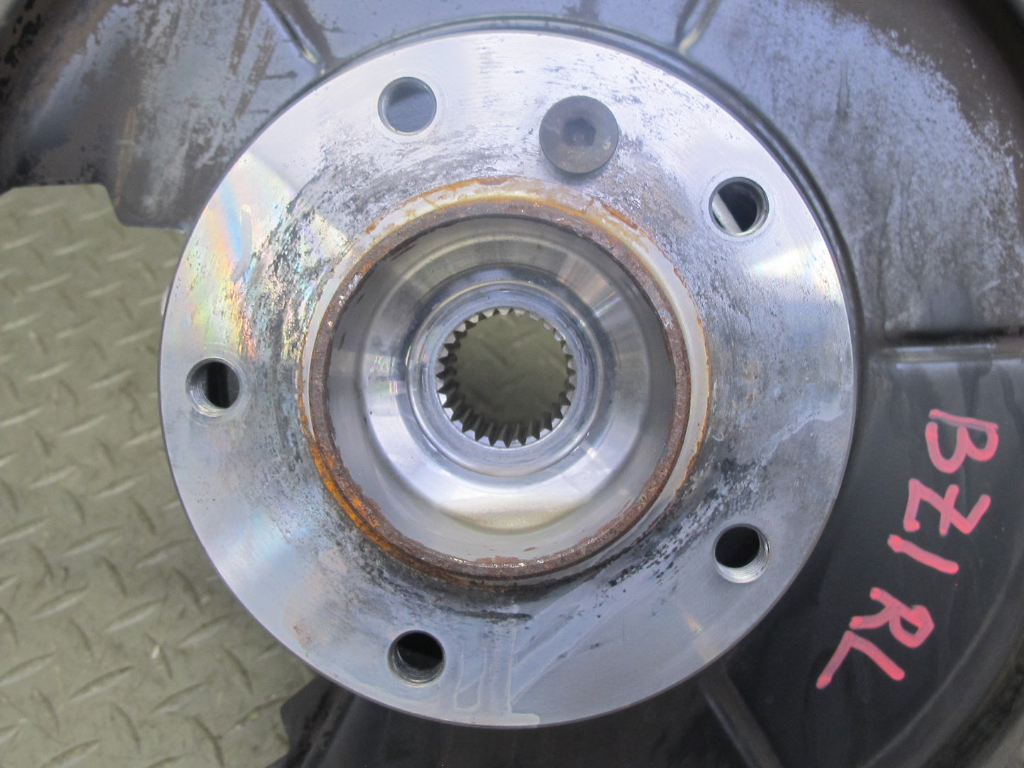 03-08 BMW E85 Z4 RWD Rear Left Spindle Knuckle Trailing Arm Hub Bearing 96K OEM