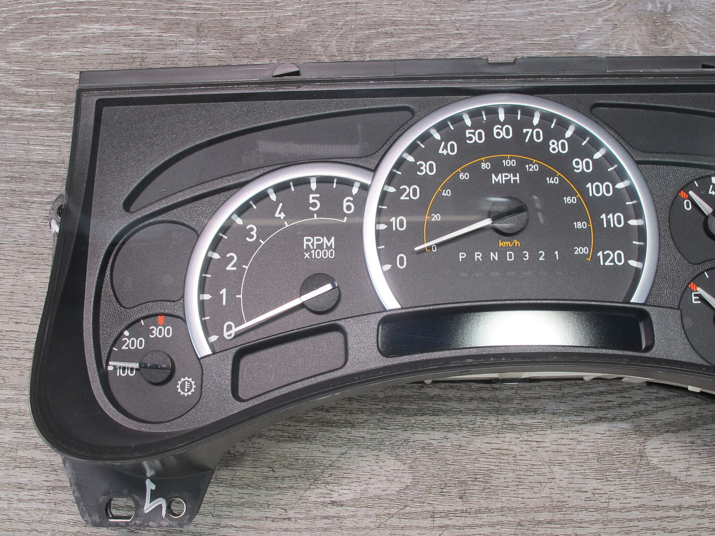 2006-2007 Hummer H2 Instrument Cluster Gauge Speedometer 15129441