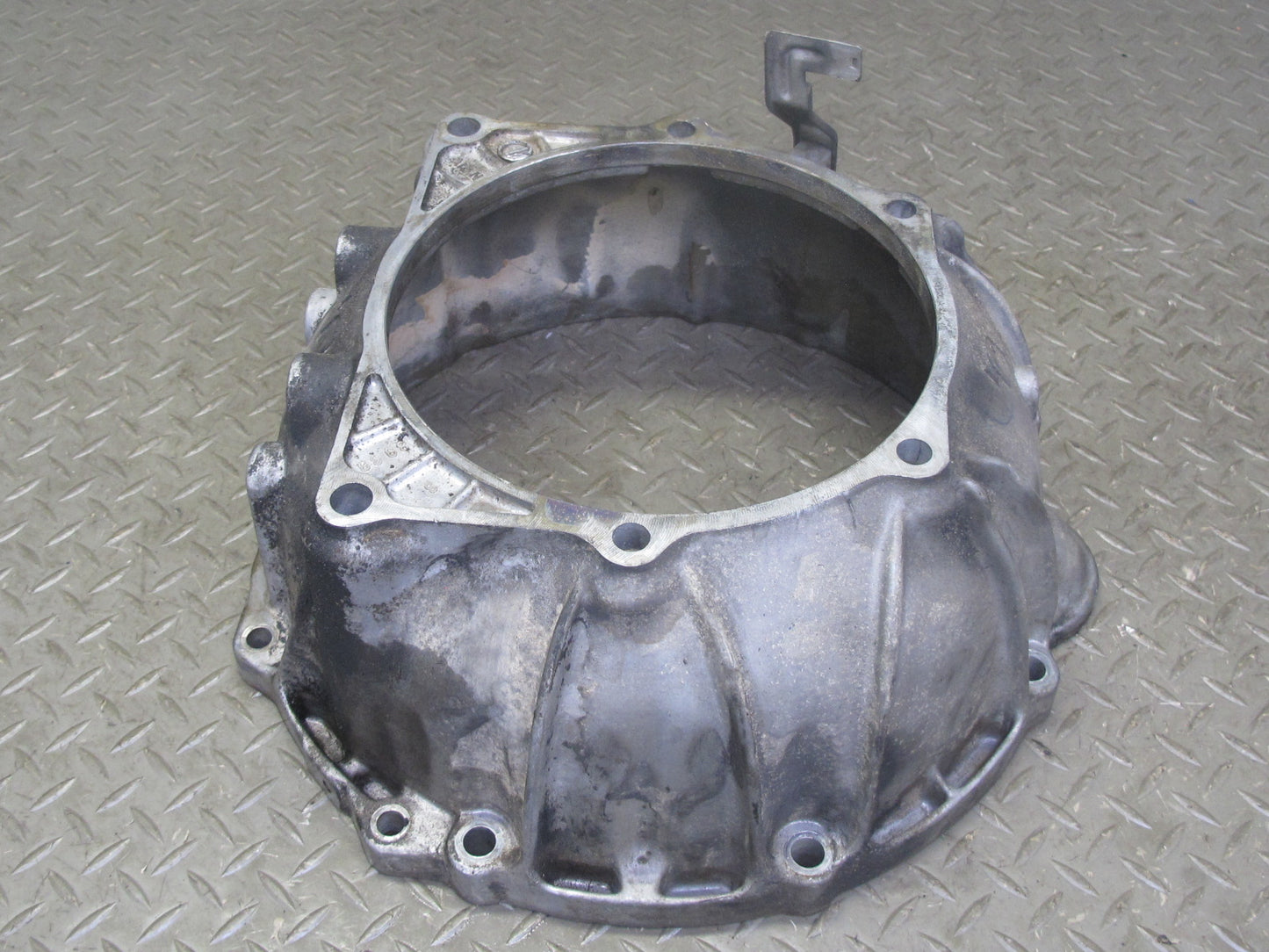1997 Lexus UZZ30L SC400 1UZFE A340E A/T Automatic Transmission Bell Housing OEM