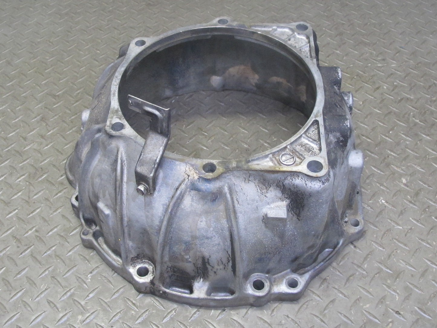 1997 Lexus UZZ30L SC400 1UZFE A340E A/T Automatic Transmission Bell Housing OEM