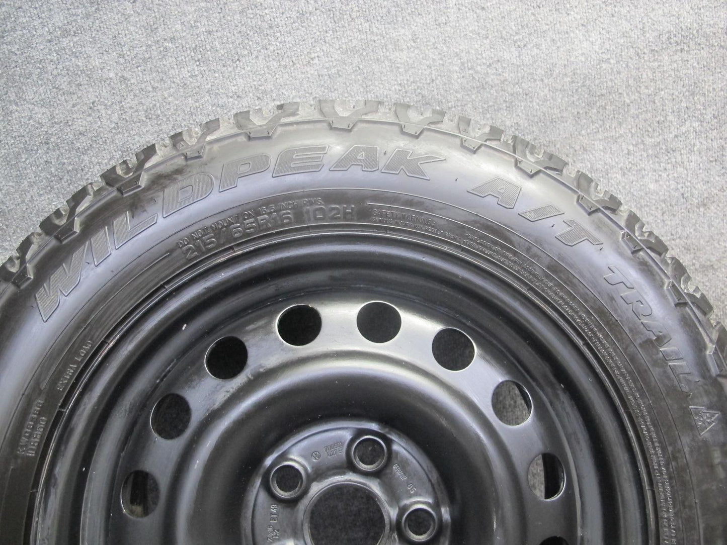 97-03 VW Eurovan T4 R16 16" Steel Wheel Rim 16x7J ET49 5x112 w 215/65 102H Tire