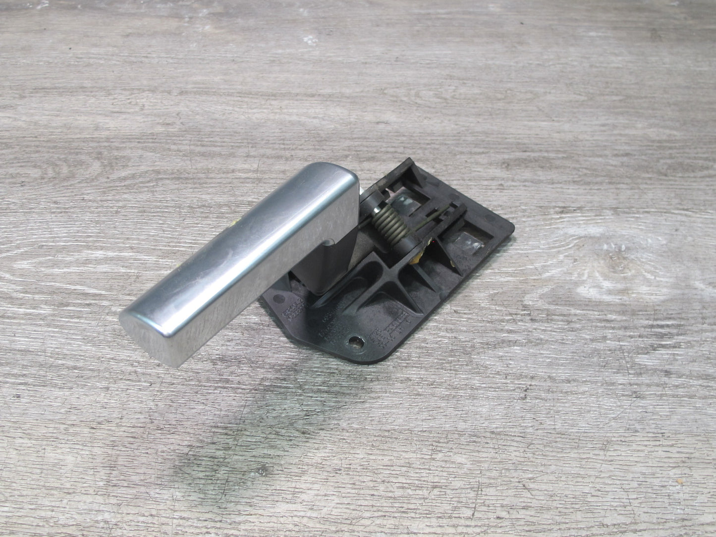 2003-2007 Hummer H2 Front or Rear Left Door Interior Chrome Handle