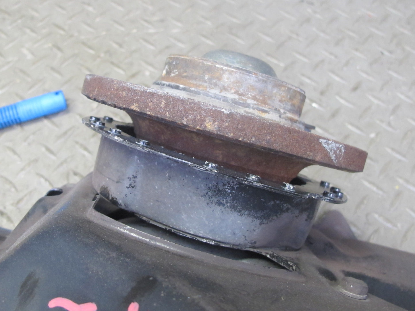03-08 BMW E85 Z4 RWD Front Left Spindle Knuckle Wheel Hub Bearing 96K Miles OEM