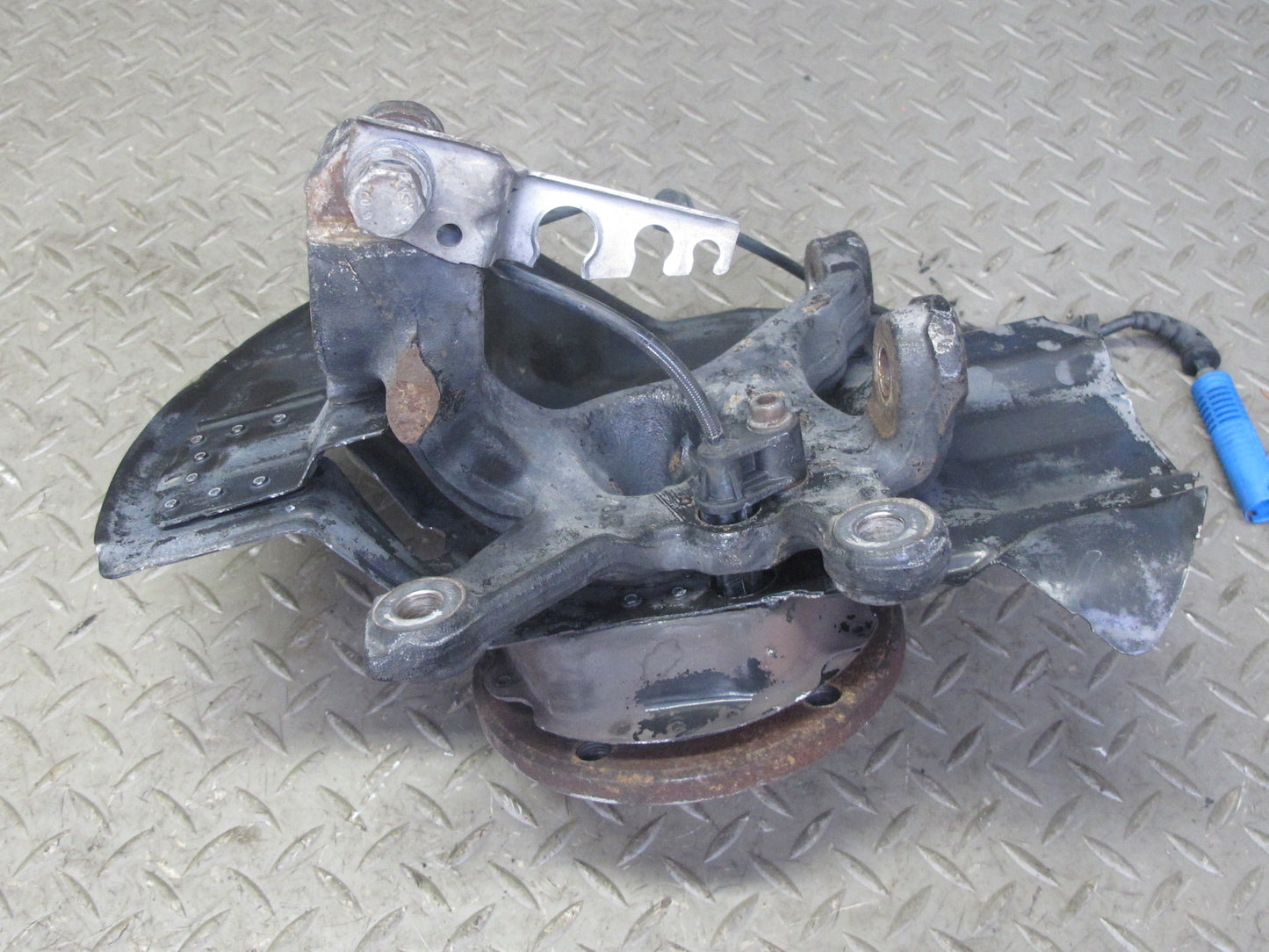 03-08 BMW E85 Z4 RWD Front Left Spindle Knuckle Wheel Hub Bearing 96K Miles OEM