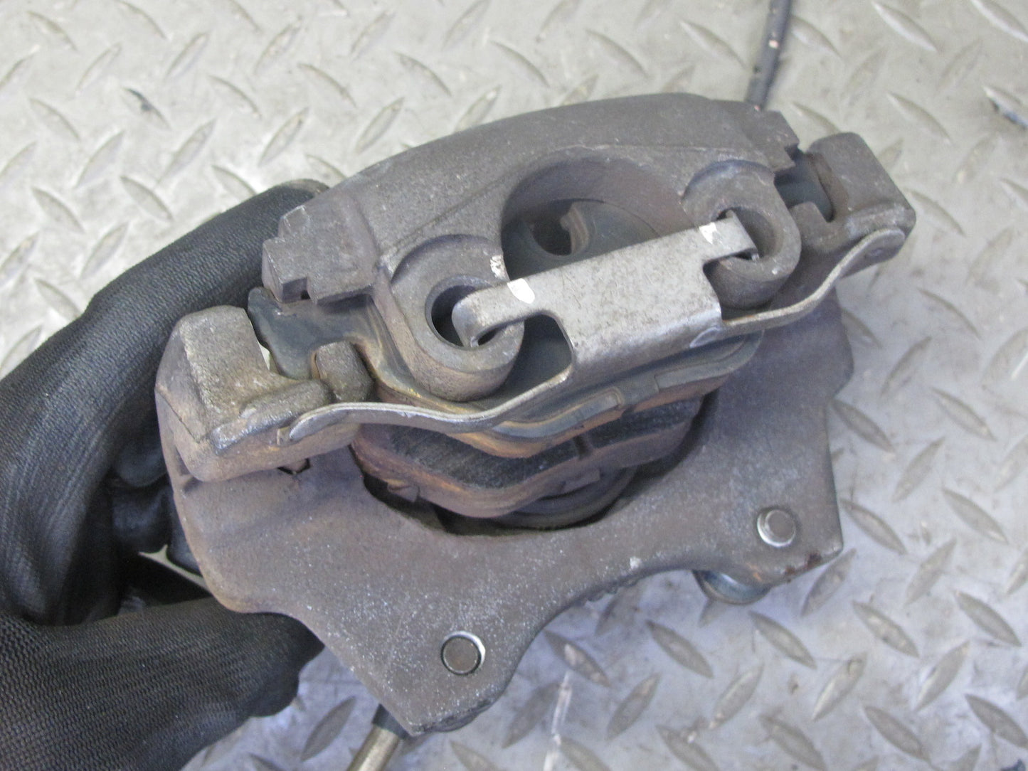 03-08 BMW E86 E85 Z4 3.0L RWD Set of 2 Rear Left & Right Brake Caliper 96K OEM
