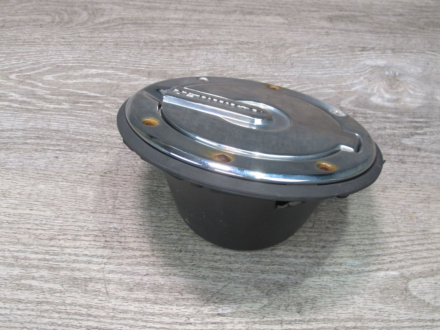 2003-2007 Hummer H2 Fuel Door Lid Chrome Cover w Housing