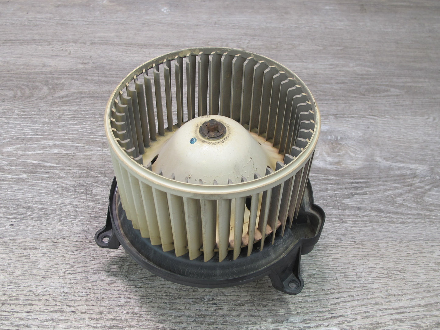 2003-2007 Hummer H2 A/C Heater Blower Motor Fan