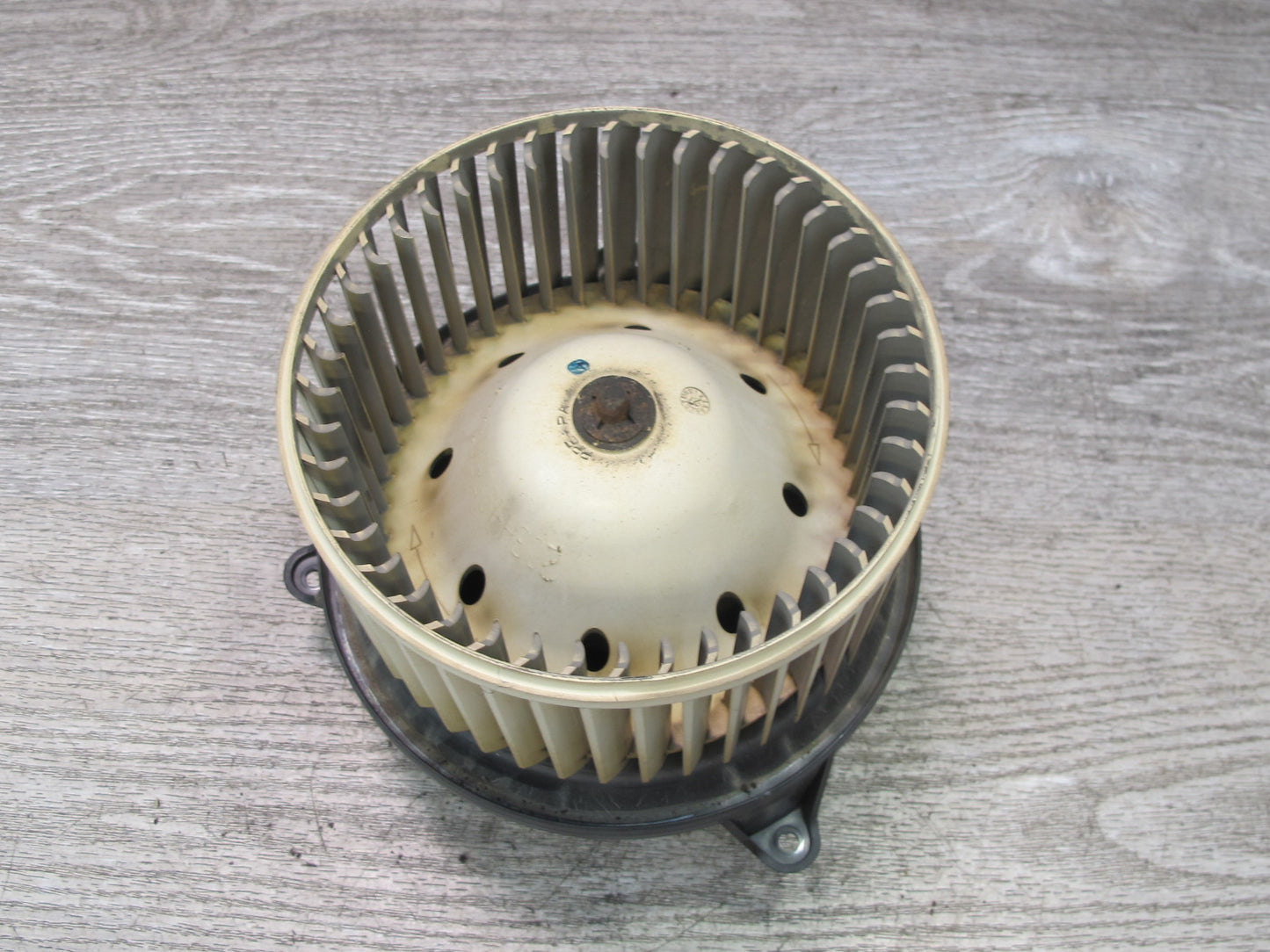 2003-2007 Hummer H2 A/C Heater Blower Motor Fan