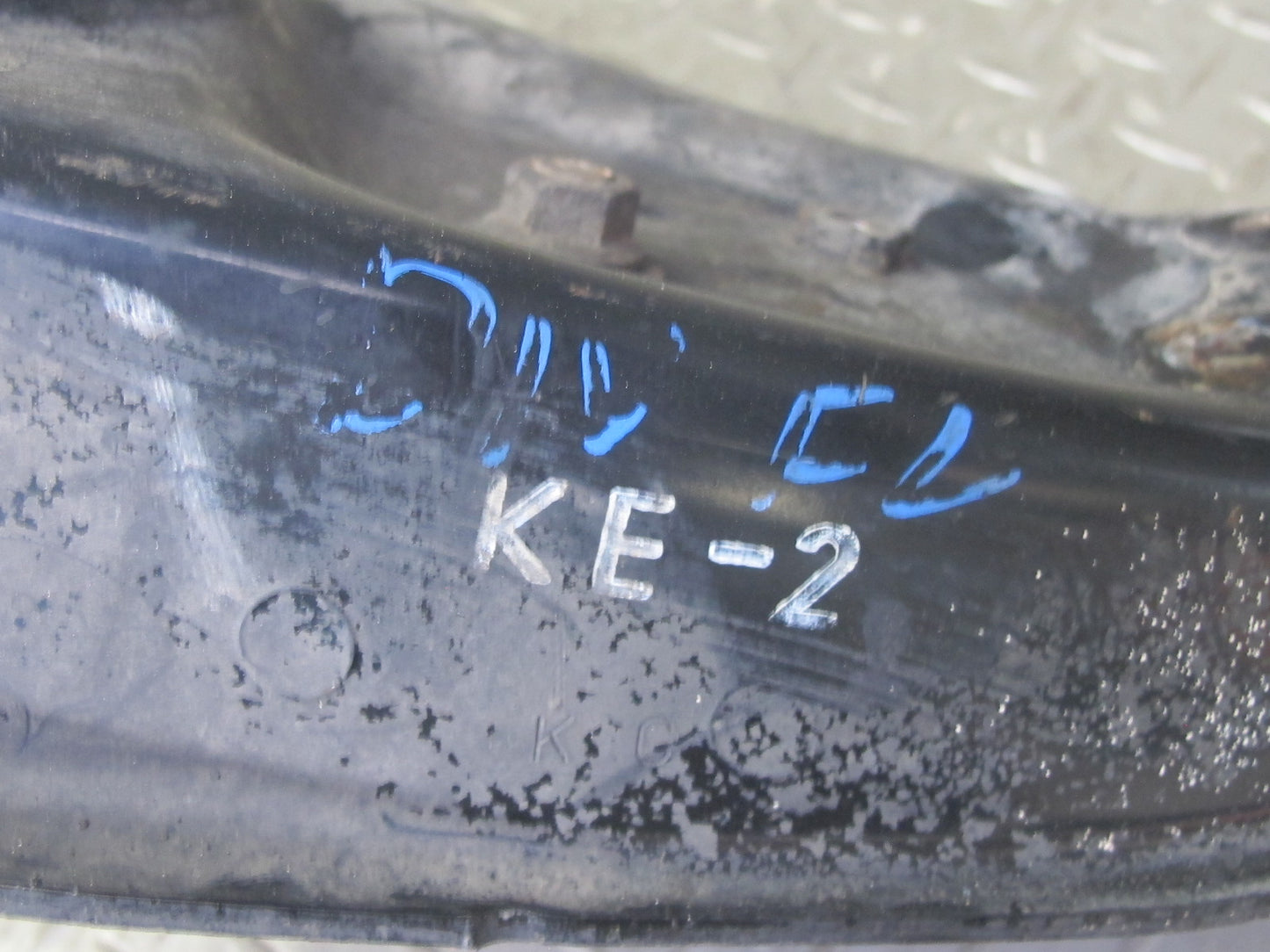 99-01 Isuzu Vehicross Front Left Suspension Upper Control Arm OEM