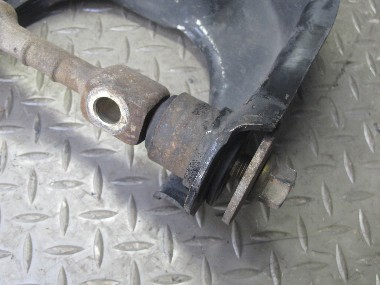 99-01 Isuzu Vehicross Front Left Suspension Upper Control Arm OEM