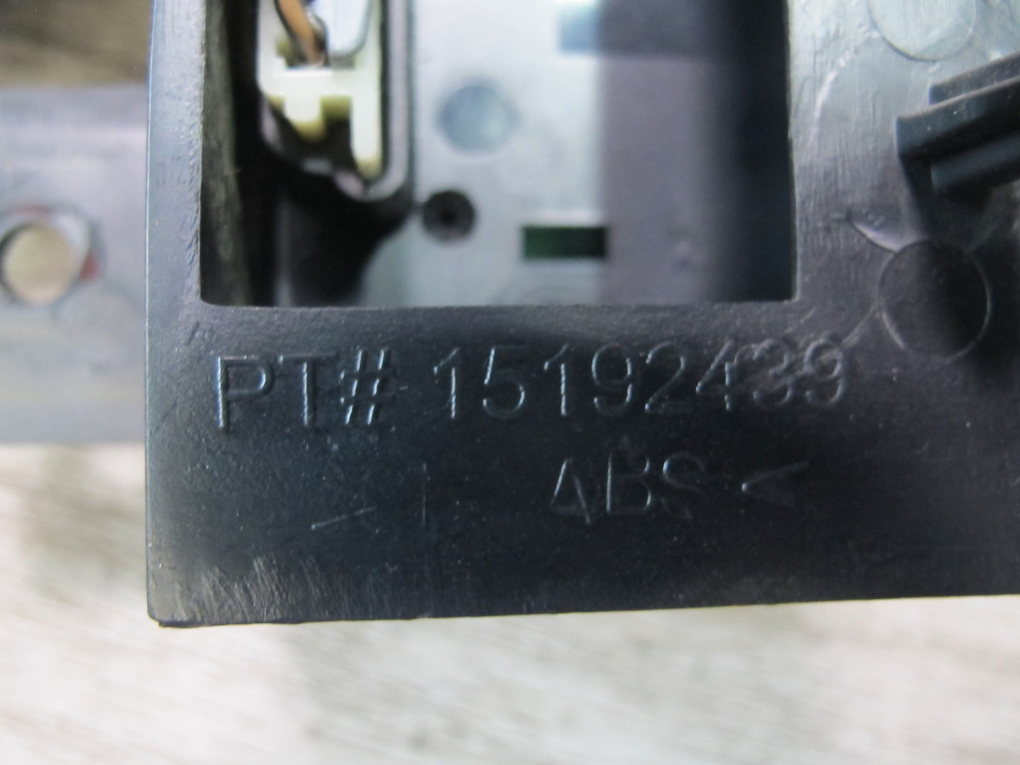 2003-2007 Hummer H2 Transfer Case Control Button Switch