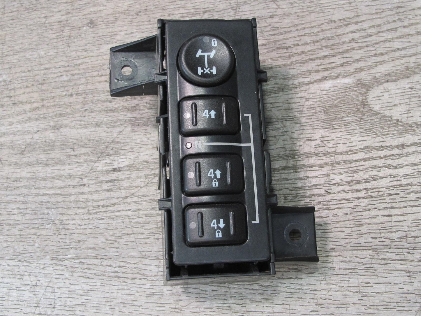 2003-2007 Hummer H2 Transfer Case Control Button Switch
