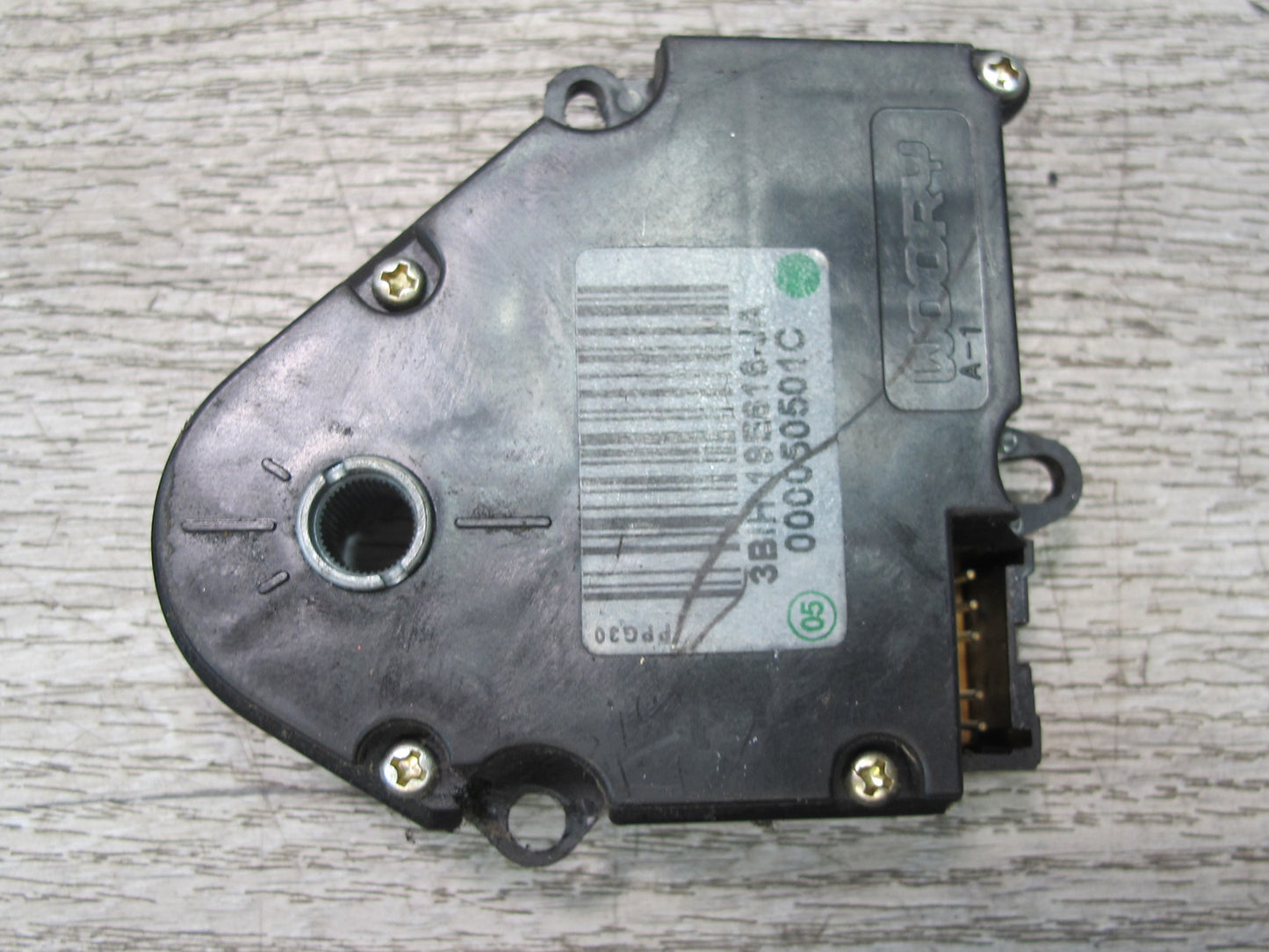 2003-2009 Hummer H2 Hvac A/C Air Heater Door Flap Actuator Motor Set