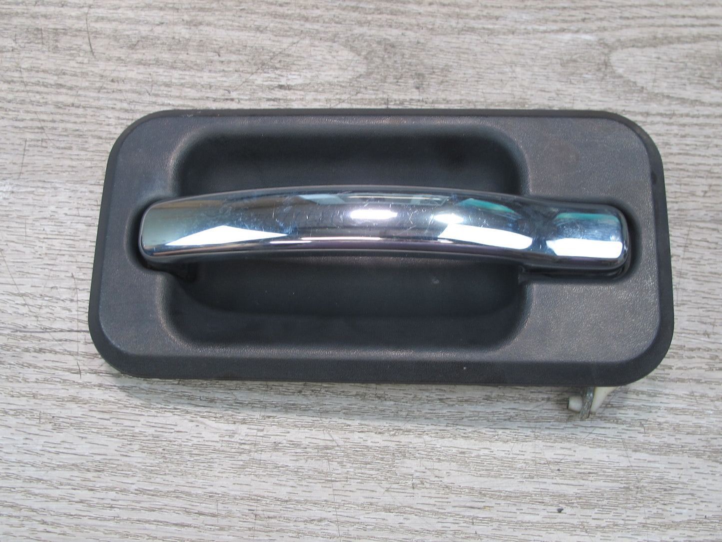2003-2009 Hummer H2 Rear Right Passenger Door Exterior Handle 15104795