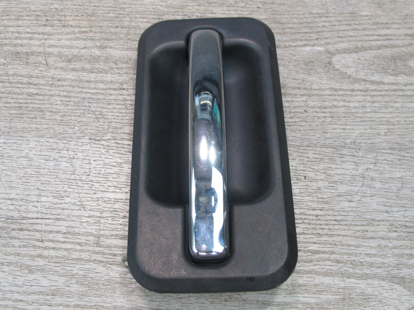 2003-2009 Hummer H2 Rear Right Passenger Door Exterior Handle 15104795