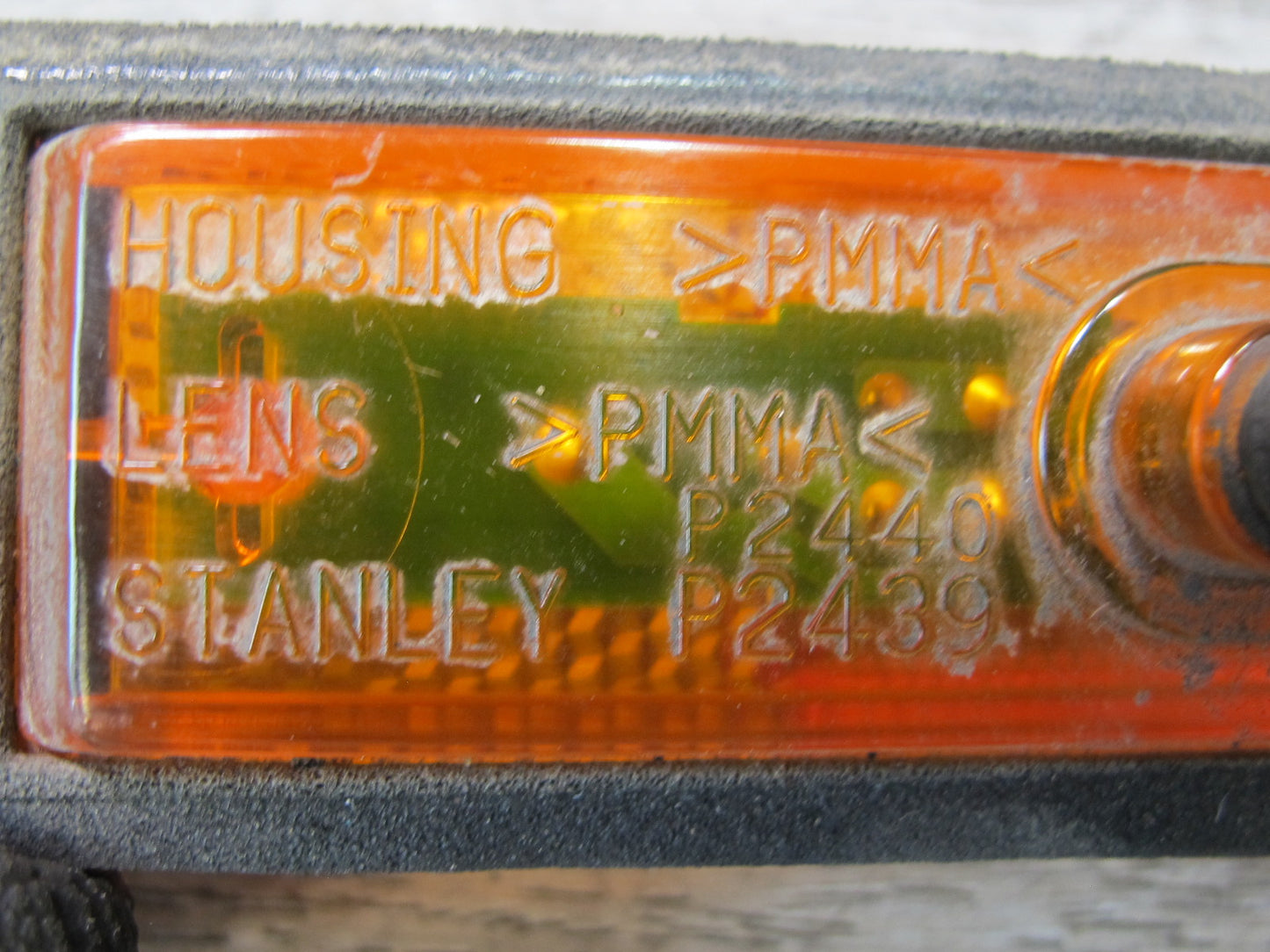 2003-2009 Hummer H2 Front Left & Right Side Marker Lamp Light Set