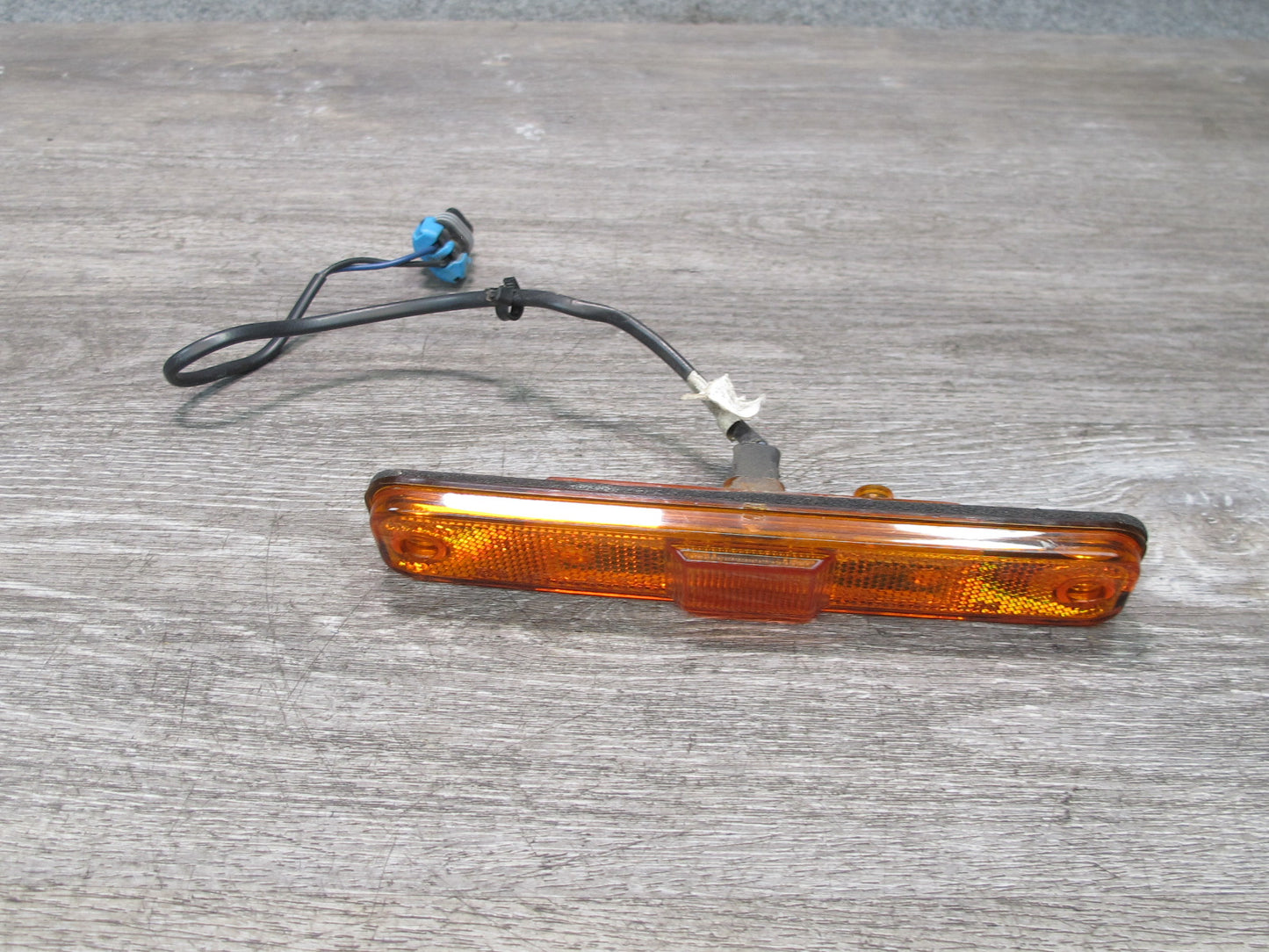 2003-2009 Hummer H2 Front Left & Right Side Marker Lamp Light Set
