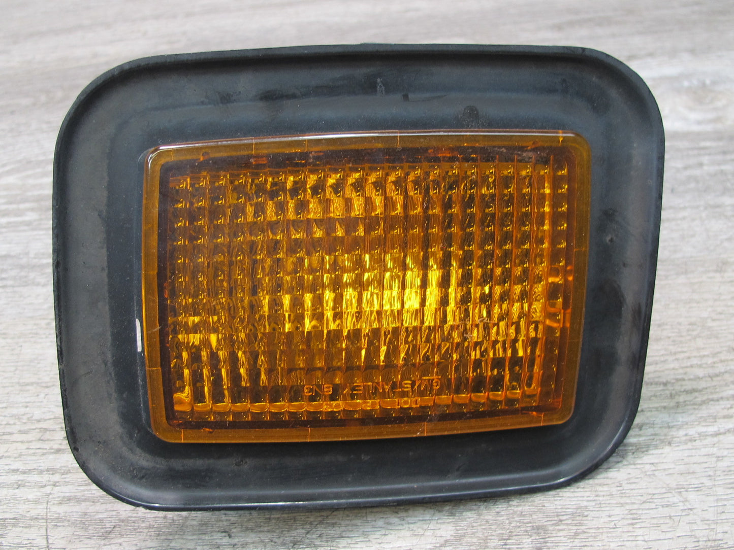 2003-2009 Hummer H2 Front Left & Right Side Turn Signal Parking Light Lamp Set
