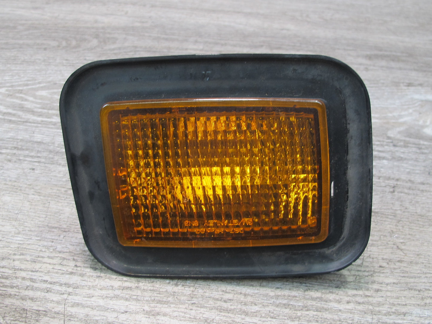 2003-2009 Hummer H2 Front Left & Right Side Turn Signal Parking Light Lamp Set