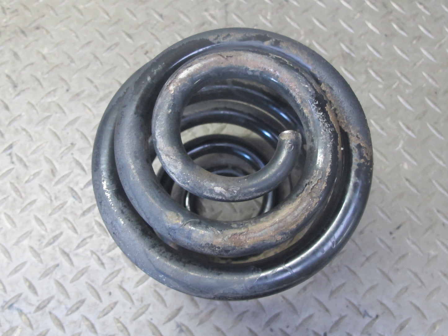 99-03 VW Eurovan T4 Camper Set of 2 Rear Left & Right Coil Spring w Bushing OEM