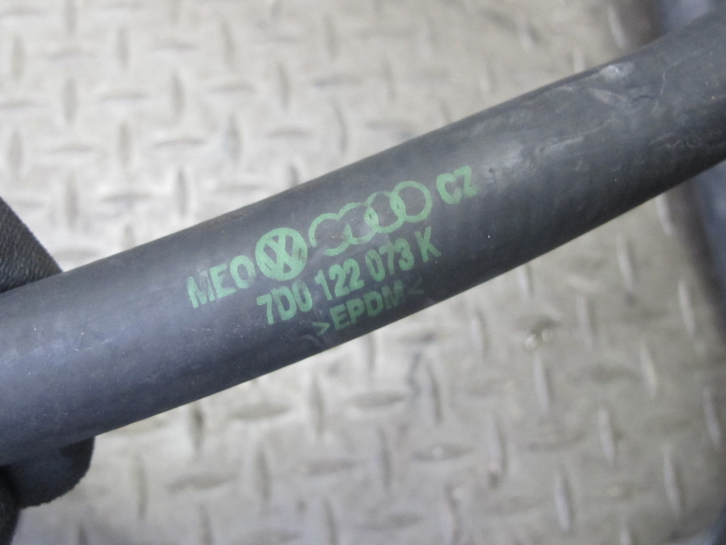 01-03 VW Eurovan T4 2.8L Engine Coolant Hose Pipe Line Set OEM