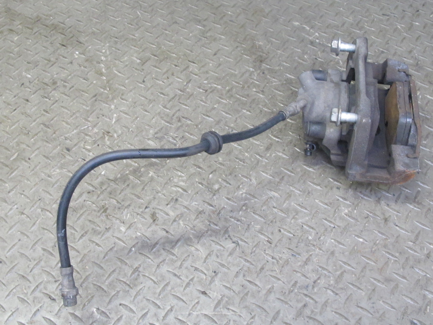 01-06 BMW E46 330i 330Ci RWD Front Right Brake Caliper OEM