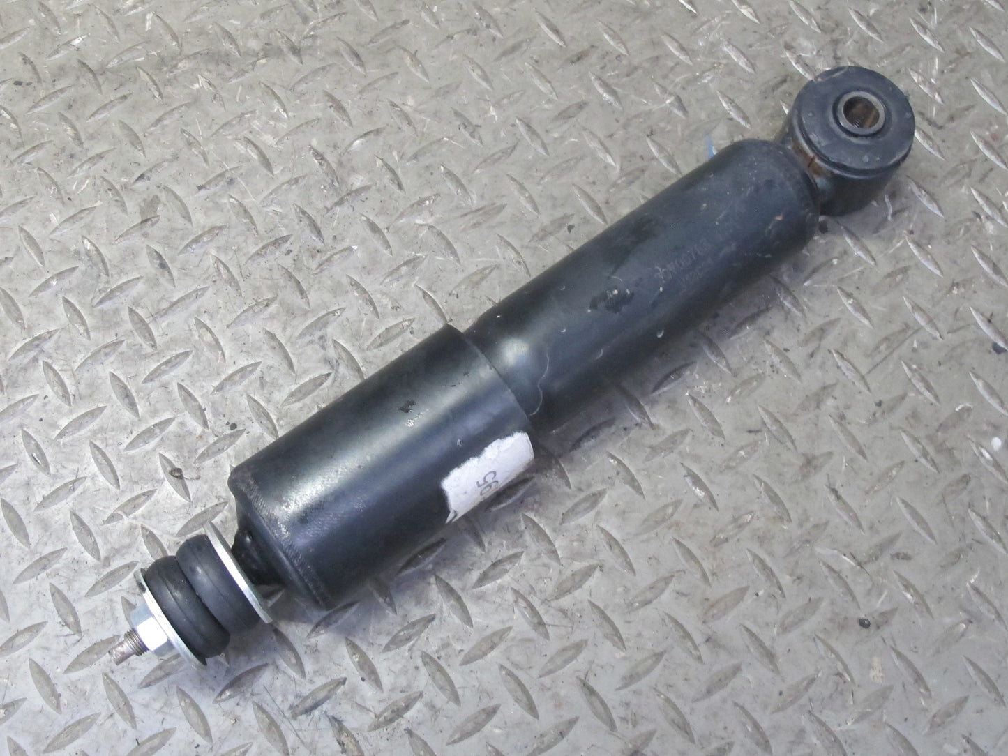 01-03 VW Eurovan T4 Camper Front Left & Right Strut Shock Absorber