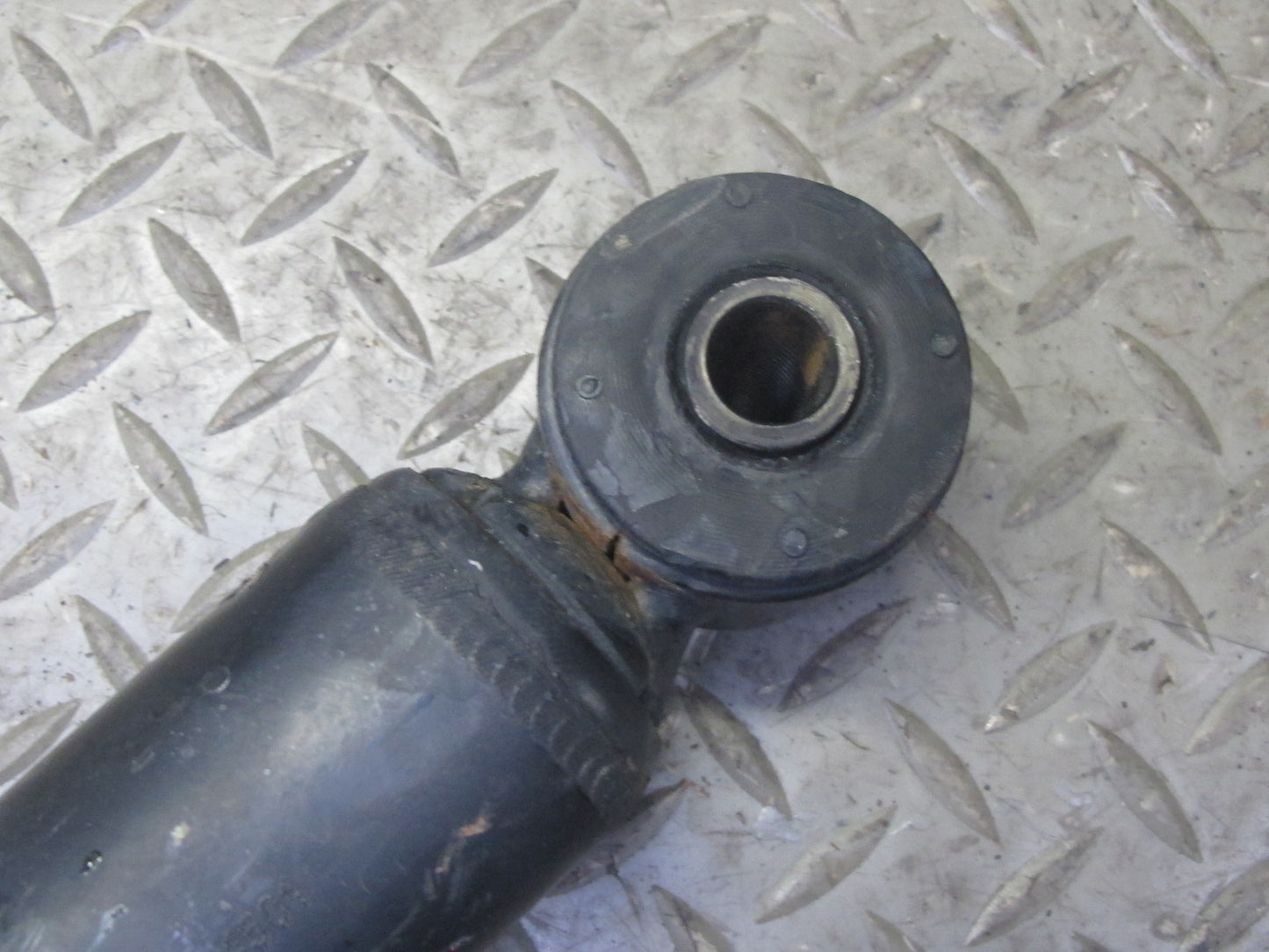 01-03 VW Eurovan T4 Camper Front Left & Right Strut Shock Absorber