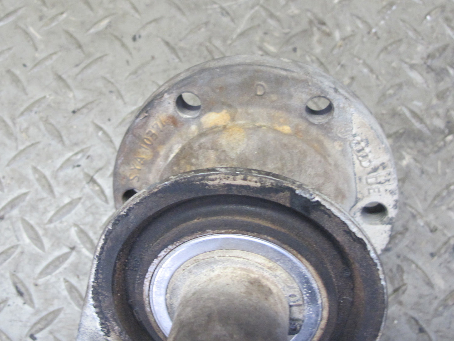 99-03 VW Eurovan T4 2.8L Transmission Right Flange Shaft 77K Mile 01P409356A OEM